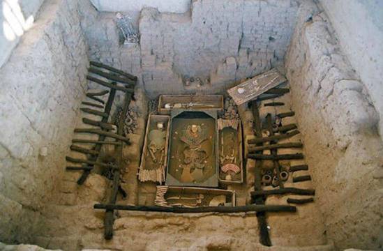 Гробницата на владетеля на Сипан в Хуака Рахада, Перу