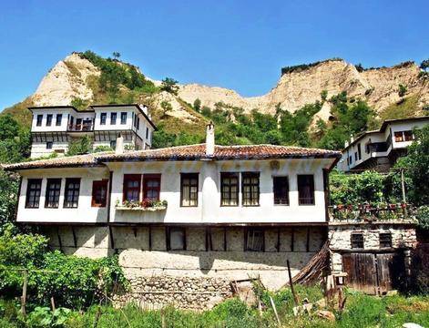 Златолист, Рупите и Мелник