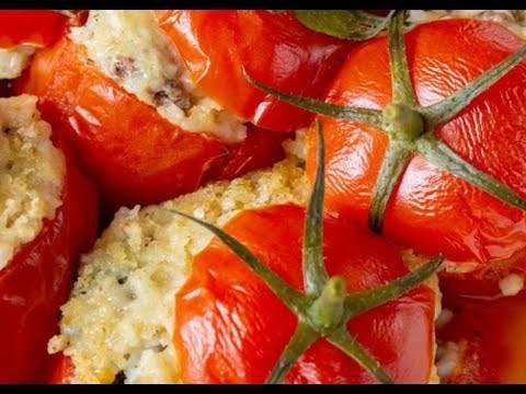 Пълнени домати с ориз и кашкавал