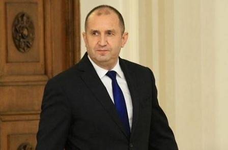 Президентът наложи вето върху финансирането на партиите с дарения от бизнеса