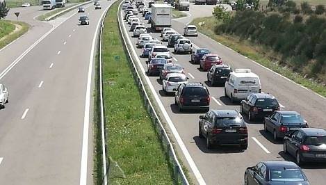 10 км задръстване към морето заради верижна катастрофа на АМ „Тракия“