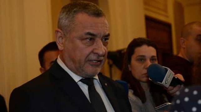 Симеонов: Няма криза с туристите по българското Черноморие