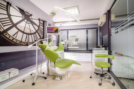 Дермални филъри с хиалуронова киселина и ботокс в Пловдив