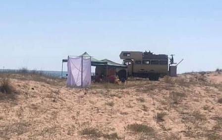 Дивокъмпингуващи унищожават дюни на Крапец (СНИМКИ)