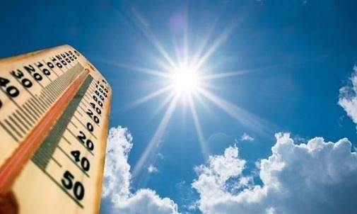 Днес слънчево и горещо с максимални температури между 30° и 35°