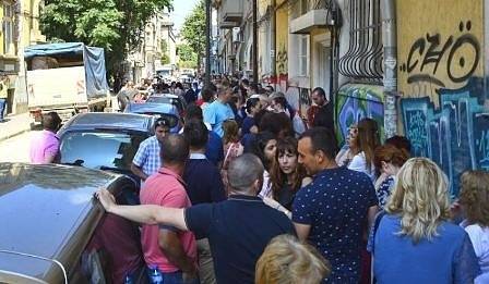 „Лев инс“ протестира пред „Капитал“. Обвиниха вестника в рекет