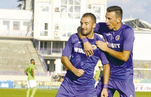 Етър не се даде и на Ботев Пловдив – SportVox