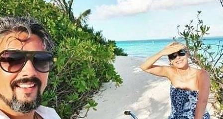 Гала и Стефан захвърлиха дрехи и задръжки на Малдивите (СНИМКИ)