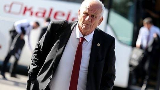 ЦСКА тръгна за Украйна без двамата си капитани – Бодуров и Пинто