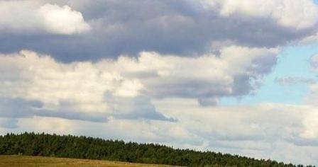 Днес слънчево на места с валежи. Максималните температури ще са между 25° и 30°