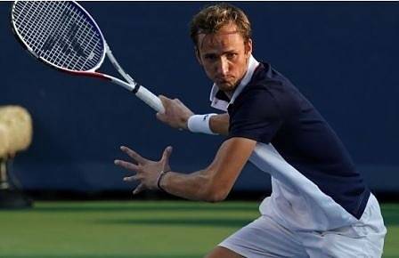 Медведев отстрани Джокович и това стана поредна сензация в Синсинати