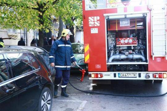 Огнен ад виля в цех в пловдивско село |
