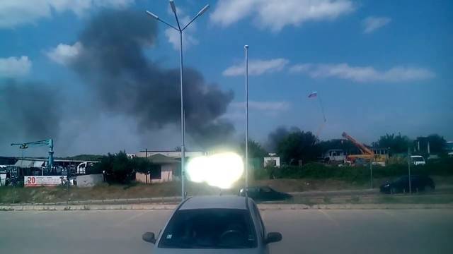 ГОЛЯМ ПОЖАР ВЪВ ВАРНА ДО ГОЛЯМ ХИПЕРМАРКЕТ ВЪВ „ВЛАДИСЛАВОВО“ ИЗПЕПЕЛИ ТРЕВНИ ПЛОЩИ