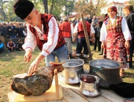 Празник на Еленския Бут