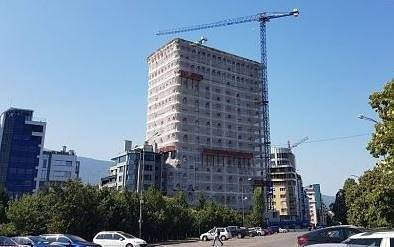 Нова гражданска група пусна отворено писмо в подкрепа на сграда „Златен век“