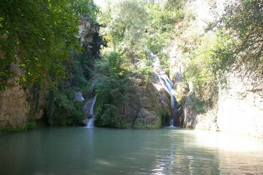 Хотнишки водопад и екопътека