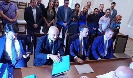 ГЕРБ се регистрира първа за участие в местните избори