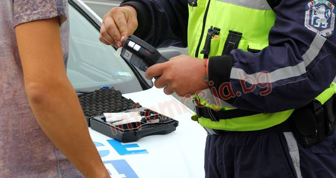 Хванаха солидно почерпен водач на магистрала „Струма“, дрогиран шофьор – в Бобошево