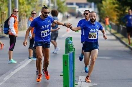 Стотици участват на щафетния маратон в центъра на София