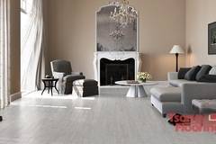 Ламинат избелен дъб за аристократична атмосфера на помещенията