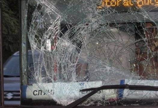 Жесток екшън с автобус с туристи край Русе СНИМКИ |