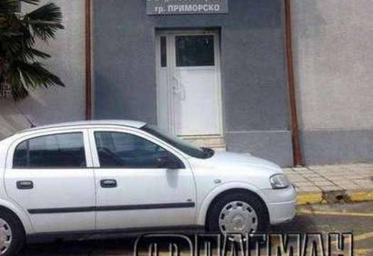 Красивата Яна Узунова вече не е шефка на полицията в Приморско |