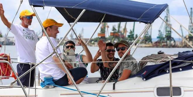 ISSA дава за първи път пълна акредитация на българско училище по ветроходство