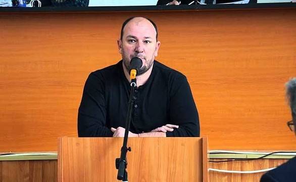 Стоян Божинов за 4ВЛАСТ: 250 000лв. потънаха в зеленчуковата борса