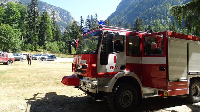 Стефан Тафтаджийски от РСПБЗН-Рила: Пожарът край Сухото езеро е овладян