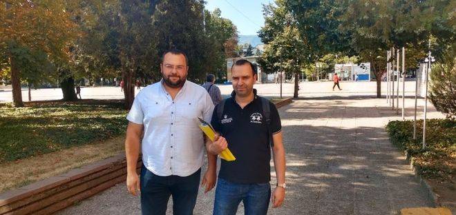 Инж. Огнян Атанасов и Димитър Велинов от „Партия на зелените“ първи регистрираха листата си за съветници в Кюстендил