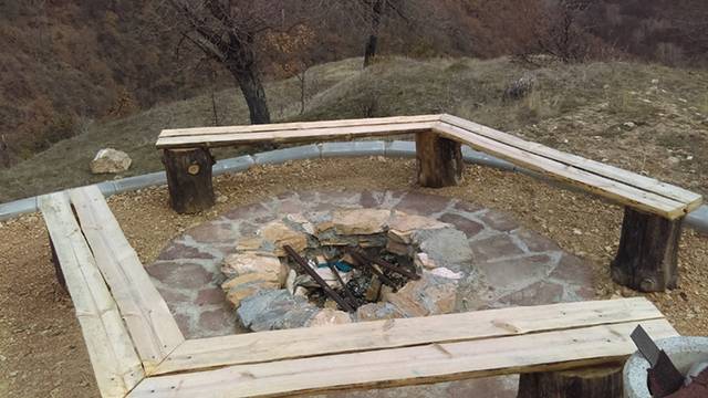 Древни църкви, скален водопад и най-големият въжен мост в страната привличат туристи в Западна България