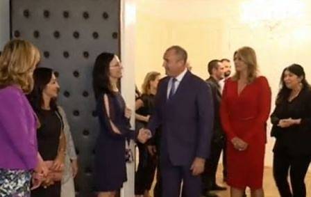 Президентът се срещна с българската общност в Ню Йорк