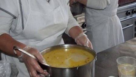 От утре инспекторите по храни влизат в кухните на градини и училища