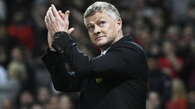 Уудуърд подкрепя Солскяер, но иска поне един трофей този сезон