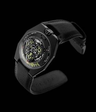 Новият часовник Urwerk UR100 SpaceTime