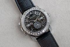 Ограничено издание на часовник на Bulgari с диаманти