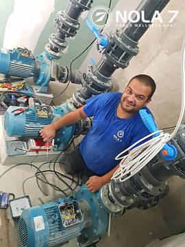 Работен процес в Аквапарк „Възраждане“