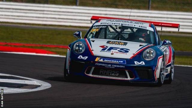 Тийнейджър спечели купата на Порше Карера