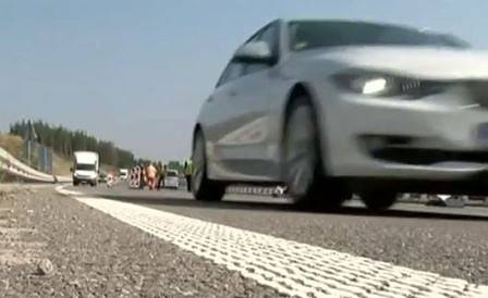 От АПИ освежават пътната маркировка и поставят липсващи знаци