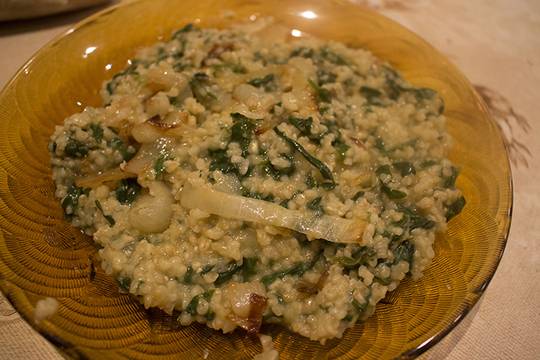 Лесна рецепта за булгур със спанак