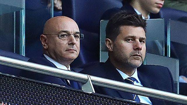 Маурисио Почетино заяви твърдо, че има подкрепата на председателя на Тотнъм Даниел Леви, въпреки лошия старт