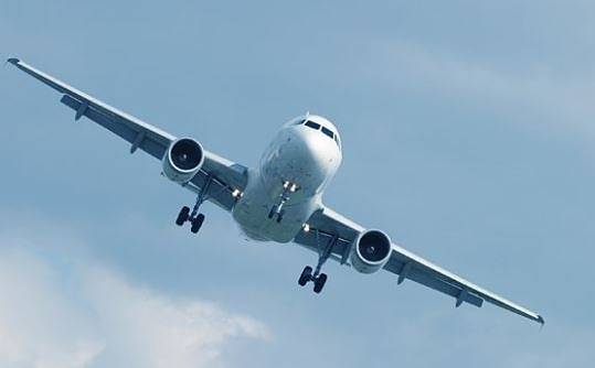 Самолет от Москва за Бургас кацна извънредно в Ростов заради пистолет в ръчен багаж