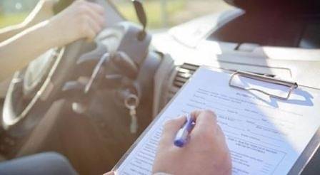 Новите шофьорски курсове: На специални коли и без инструктор