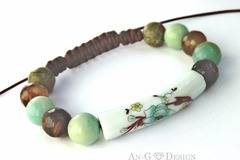 Гривна С Нежен Пастелен Нюанс Santorini