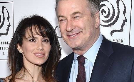 Алек и Хилария Болдуин очакват момиченце (ВИДЕО)