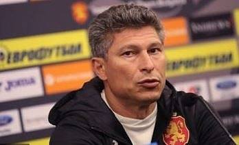 Балъков: Поднасям своите извинения на английските футболисти