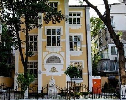 Столична община получи ключовете за къщата-музей на Пейо Яворов