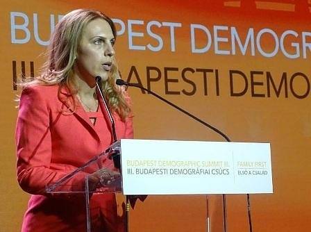 Марияна Николова: Фокусираме се върху иновациите за устойчив растеж