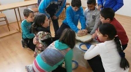 28 октомври – неучебен, но присъствен за училищата с избирателни секции