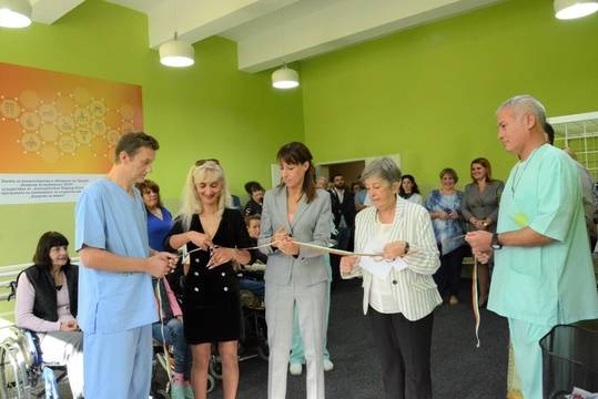 Модерна зала за механотерапия получи за рождения си ден Дома за хора с физически увреждания в гр. Стара Загора